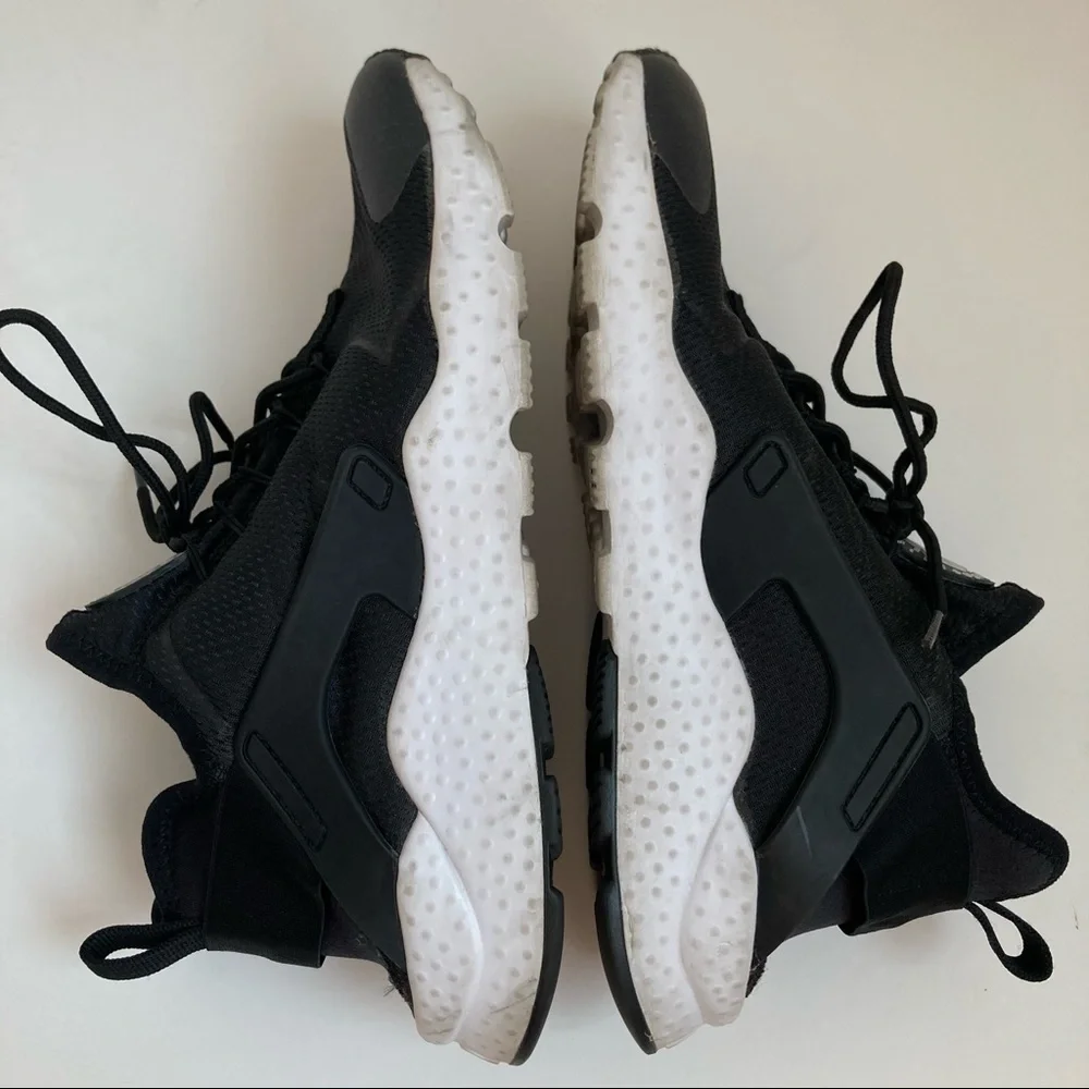 Nike Air Huarache Black Running Shoes Sz 10.5 RN 89151-008